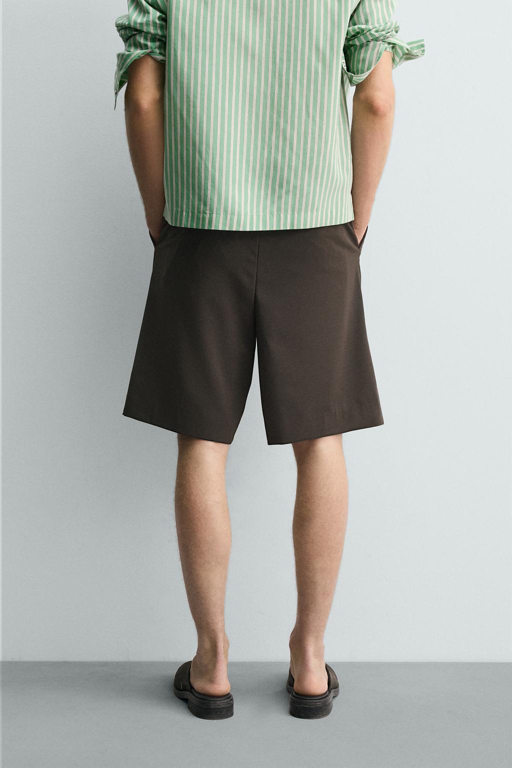 БЕРМУДЫ RELAXED FIT СО СКЛАДКАМИ