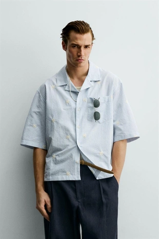 Рубашка свободного кроя с цветочной вышивкой- Заказать в России