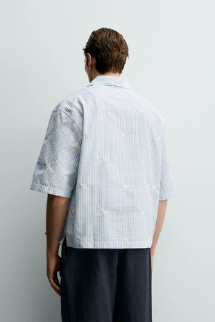 Рубашка свободного кроя с цветочной вышивкой- Заказать в России