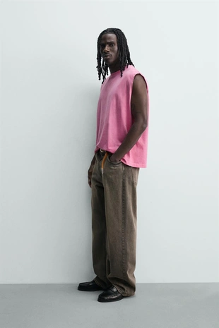 Майка с эффектом потертости