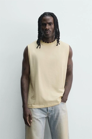 Майка с эффектом потертости