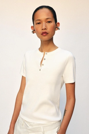 Трикотажный топ с пуговицами