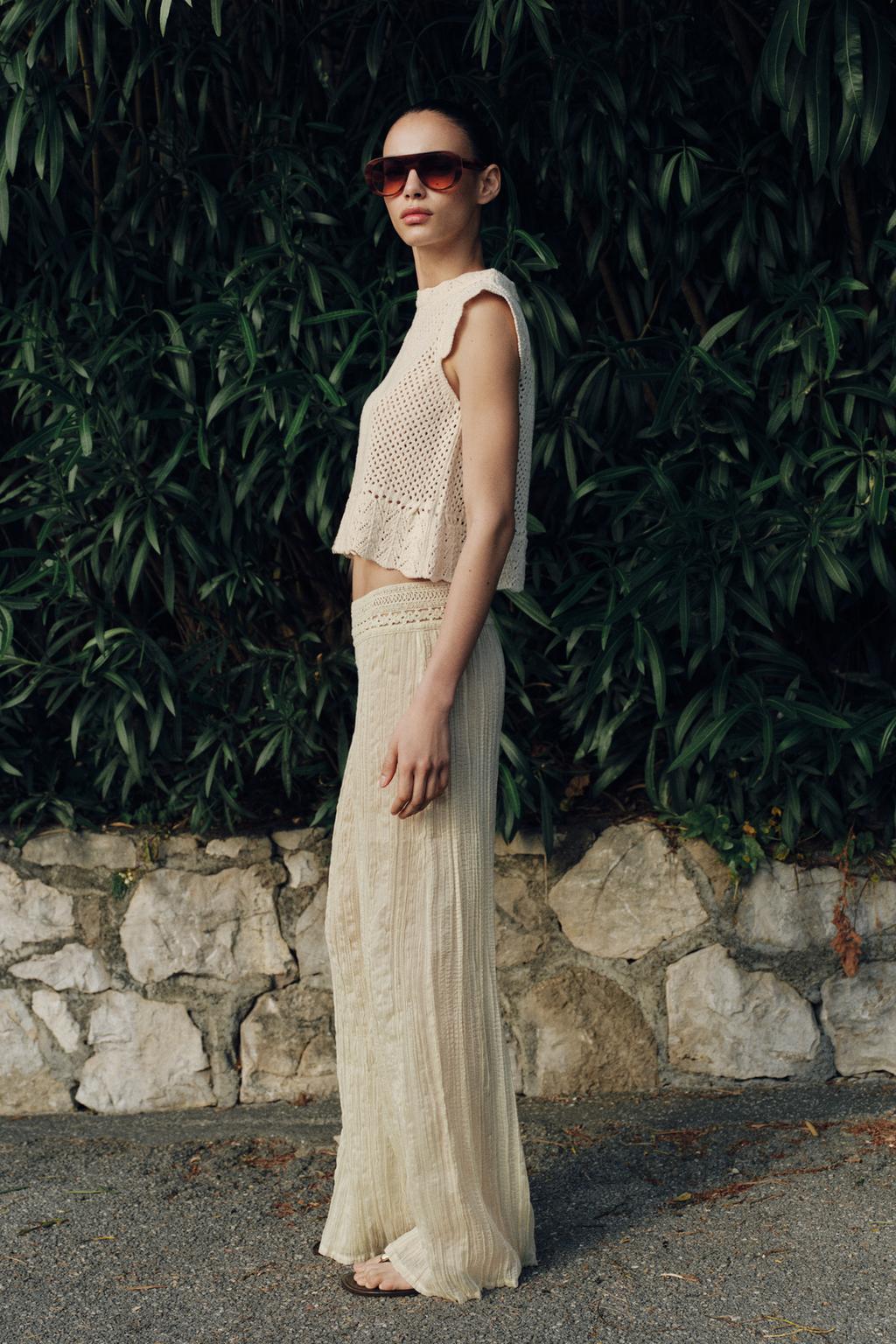 АЖУРНЫЙ ТРИКОТАЖНЫЙ ТОП