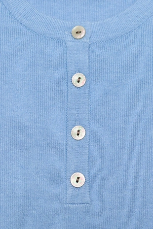 Трикотажный топ с пуговицами