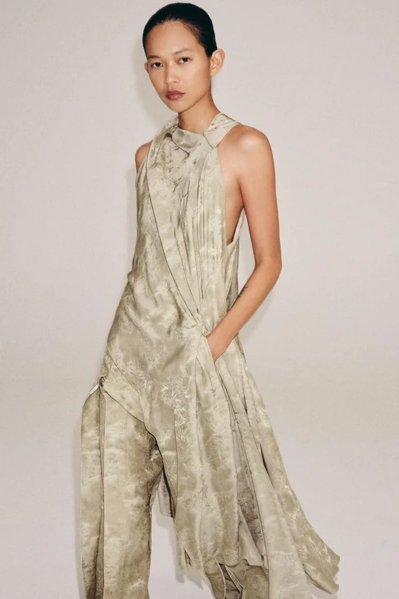 ТОП АСИММЕТРИЧНОГО КРОЯ ЖАККАРД — коллекция Zara «ZW»