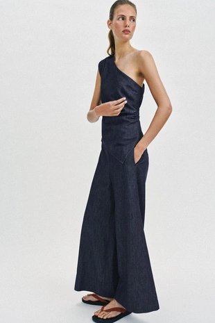 Асимметричный топ с погонами и льном- Заказать в России