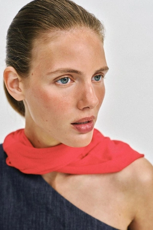 Асимметричный топ с погонами и льном- Заказать в России