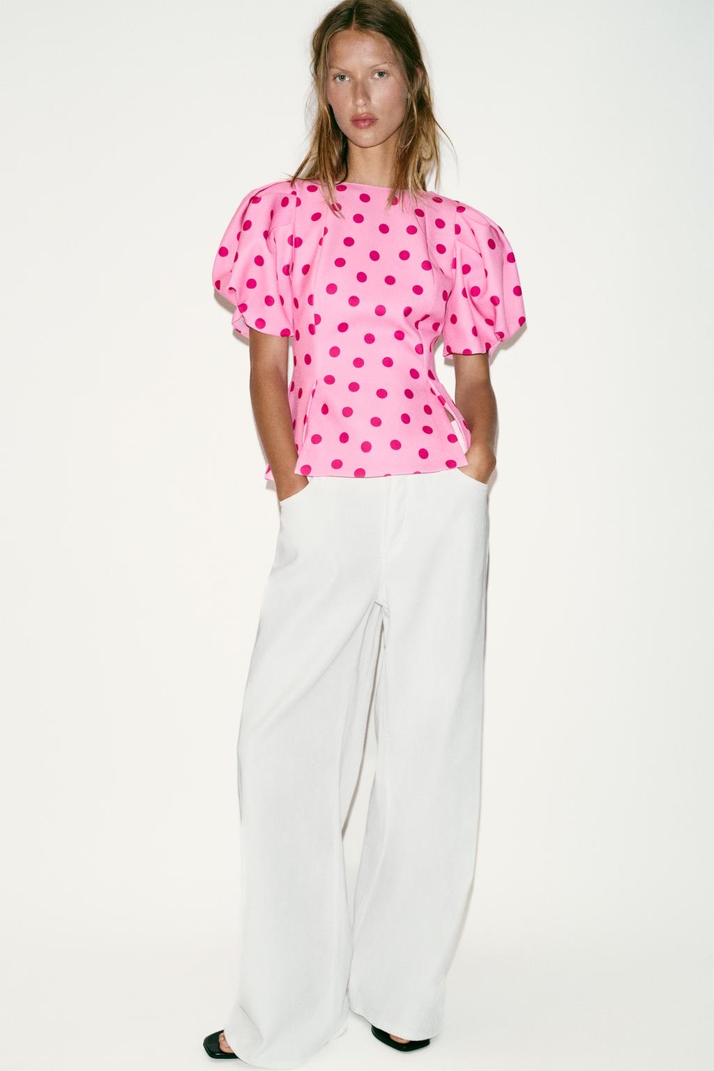 ТОП В ГОРОШЕК С ОБЪЕМНЫМИ РУКАВАМИ