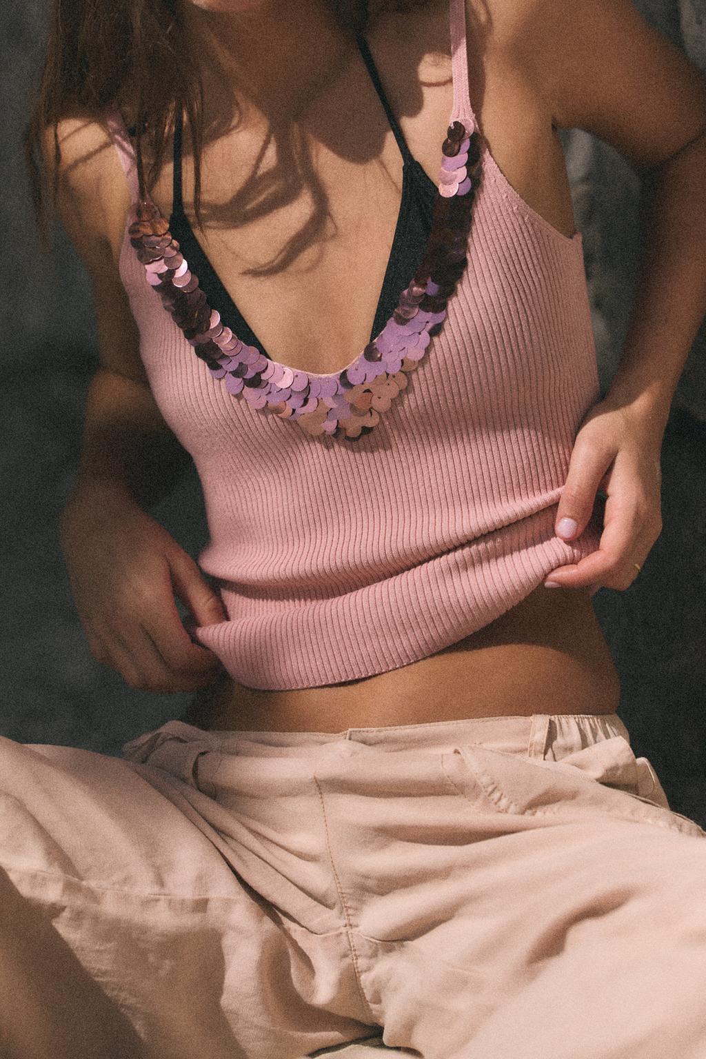 ТОП НА БРЕТЕЛЯХ С ПАЙЕТКАМИ