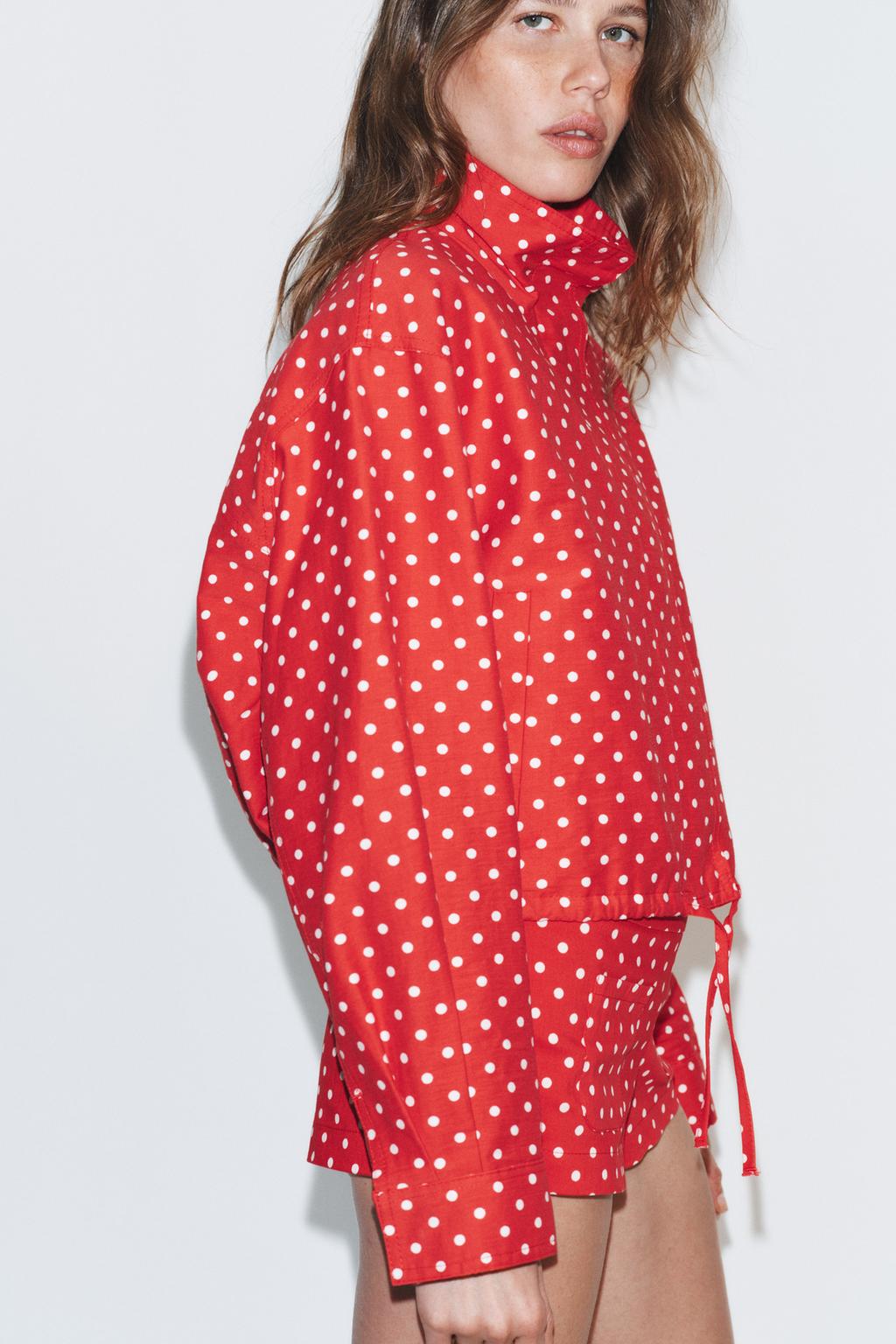 КУРТКА-ПУХОВИК В ГОРОШЕК