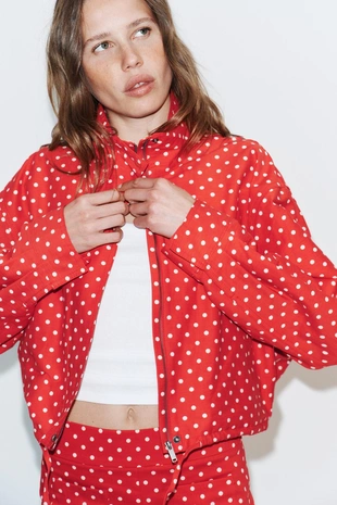 Куртка-пуховик в горошек- Заказать в России