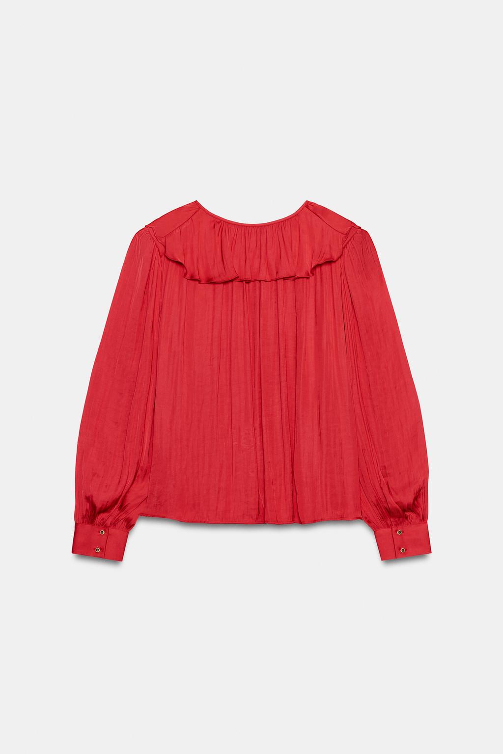 АТЛАСНАЯ БЛУЗА С ВОЛАНАМИ И ПОДПЛЕЧНИКАМИ