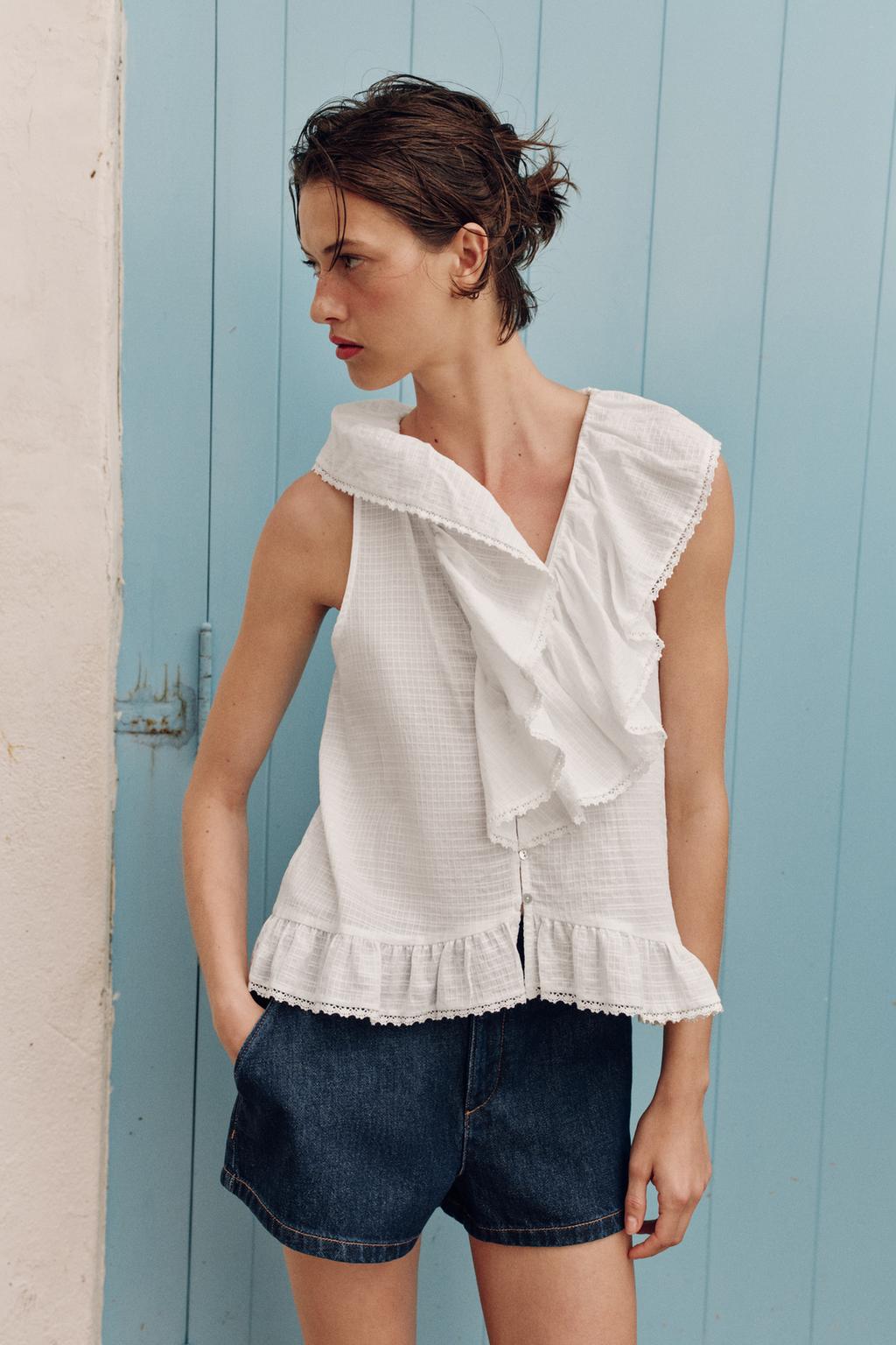 БЛУЗА С ВОЛАНАМИ И КРУЖЕВОМ