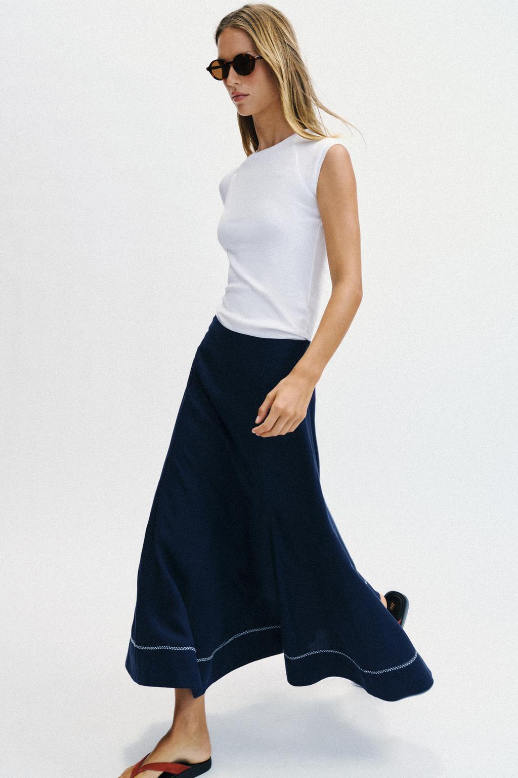 РАСКЛЕШЕННАЯ ЮБКА МИДИ С ВЫШИВКОЙ