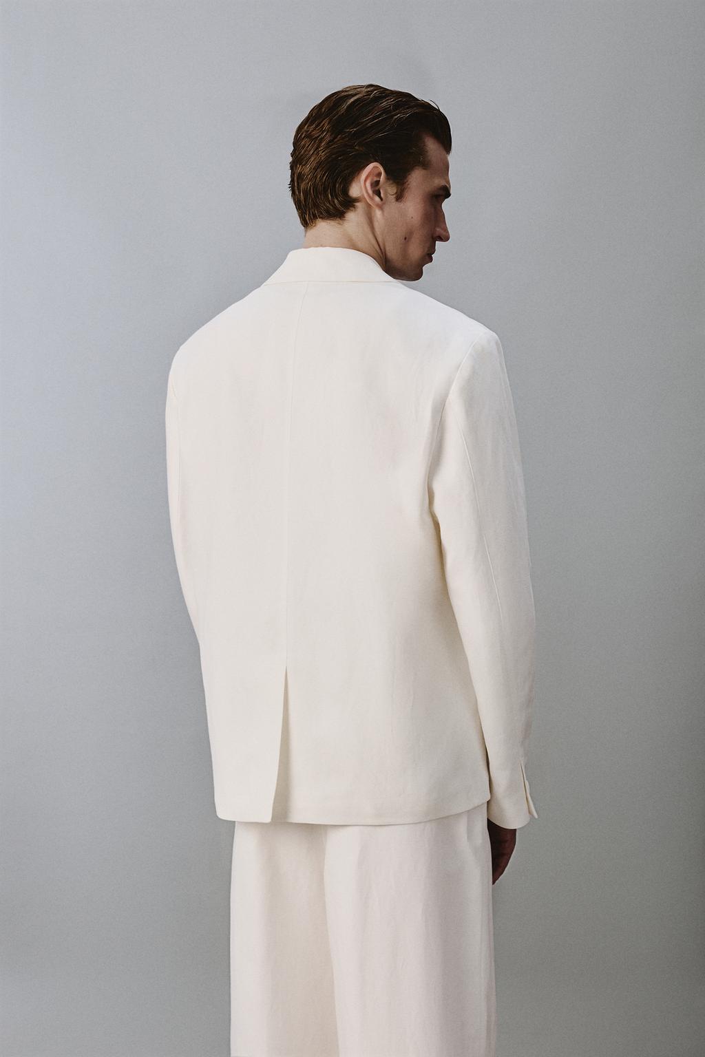 ДВУБОРТНЫЙ БЛЕЙЗЕР ИЗ ВИСКОЗЫ И ЛЬНА