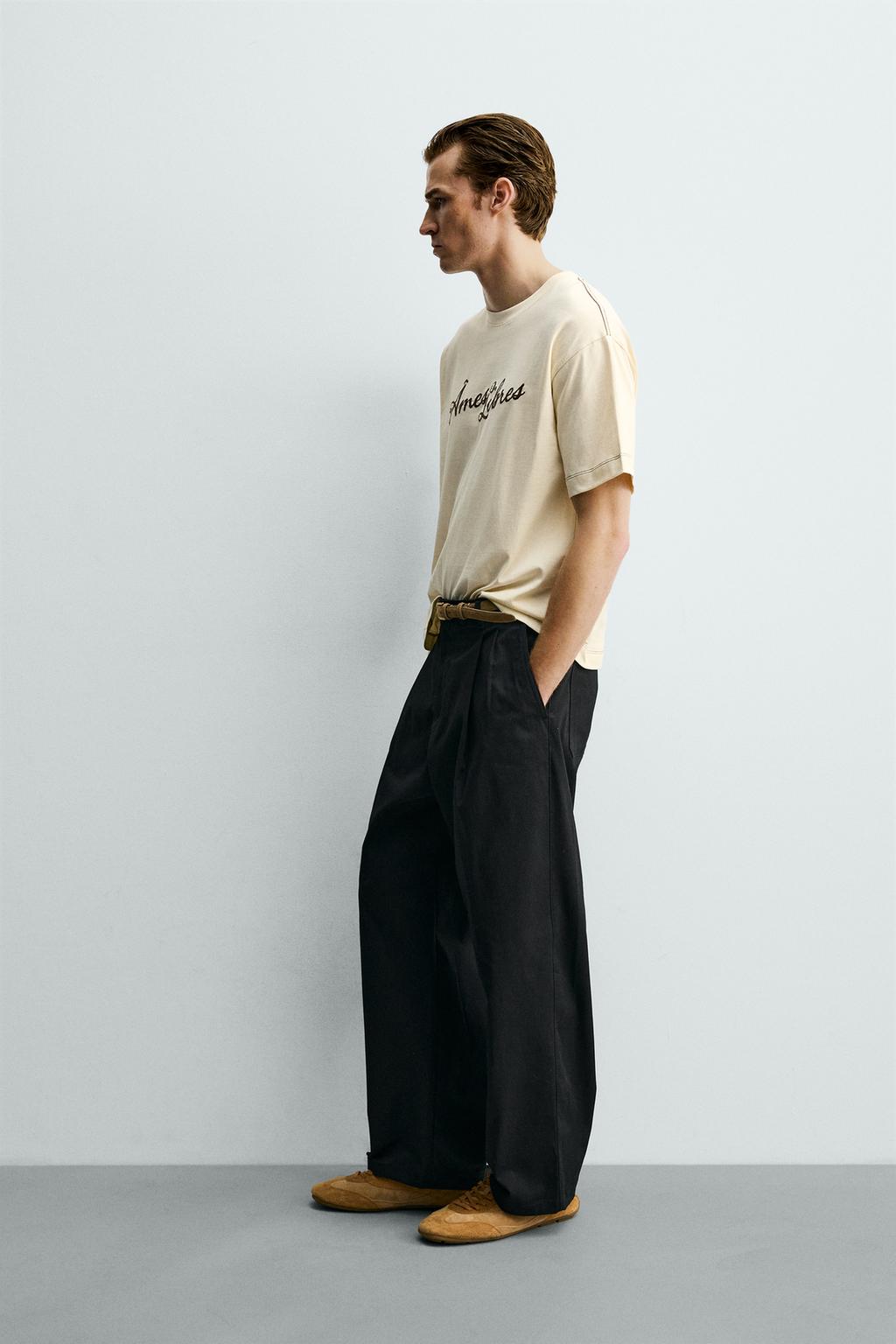 ФУТБОЛКА RELAXED FIT С ВЫШИТОЙ НАДПИСЬЮ