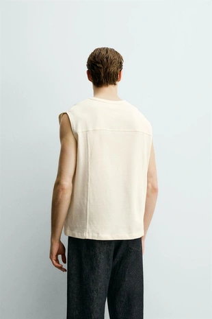 Топ Relaxed Fit без рукавов