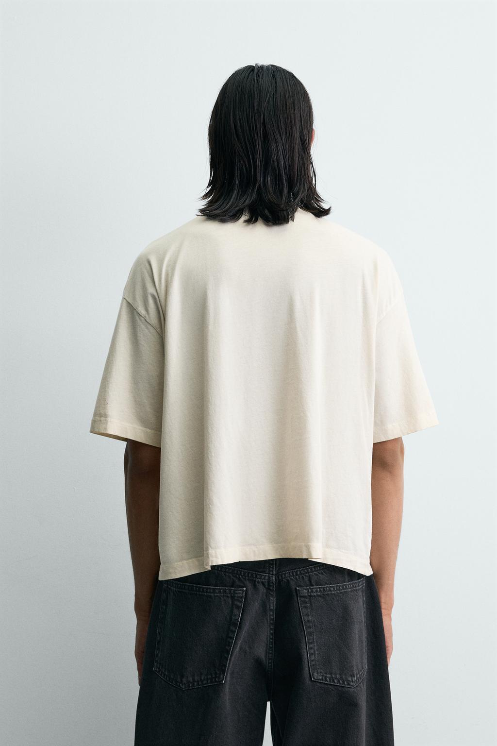 ФУТБОЛКА ИЗ ТКАНИ С ЭФФЕКТОМ ПОТЕРТОСТИ С НАДПИСЬЮ МАРКЕРОМ