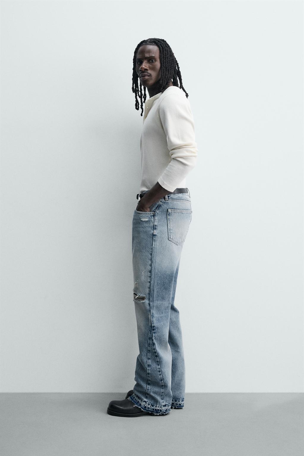 ДЖИНСЫ FLARE FIT С РАЗРЕЗАМИ