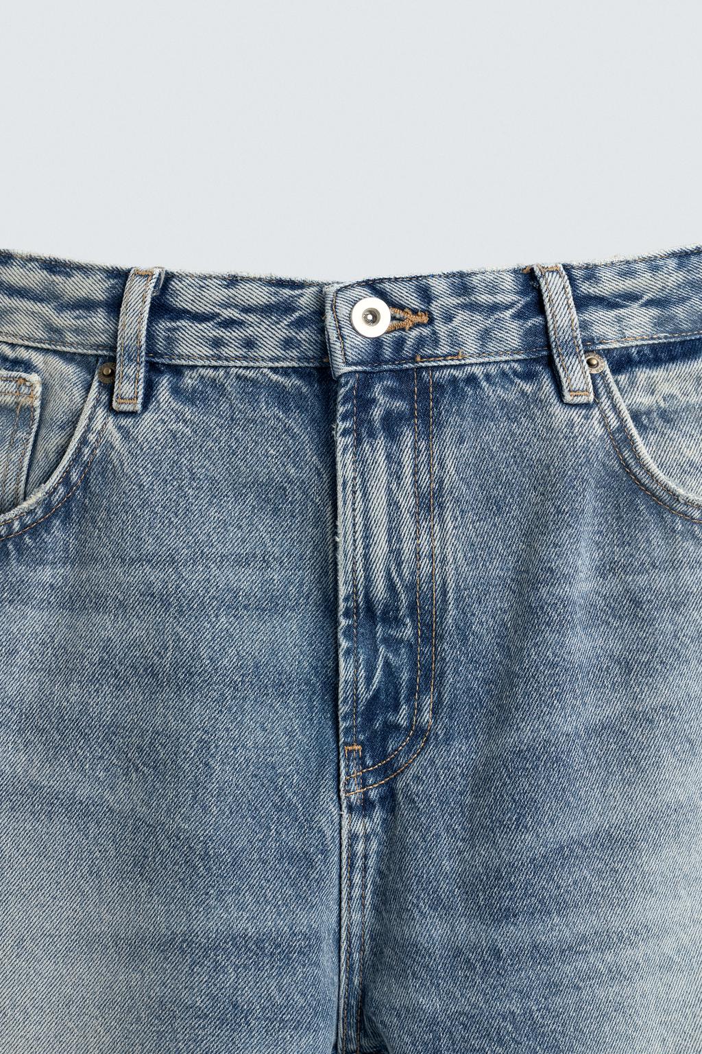 ДЖИНСЫ FLARE FIT С РАЗРЕЗАМИ