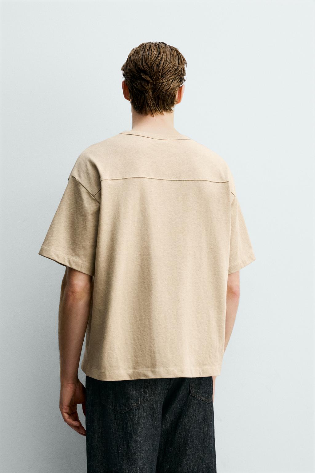 ФУТБОЛКА  ИЗ РЕЛЬЕФНОЙ ТКАНИ