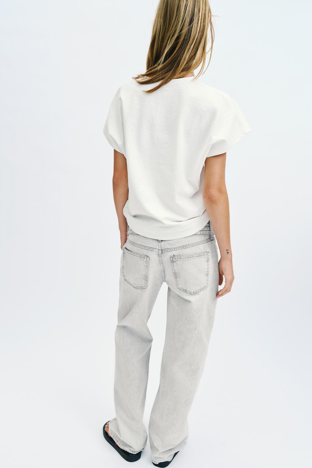 ФУТБОЛКА С V-ОБРАЗНЫМ ВЫРЕЗОМ В СТИЛЕ РУСТИК