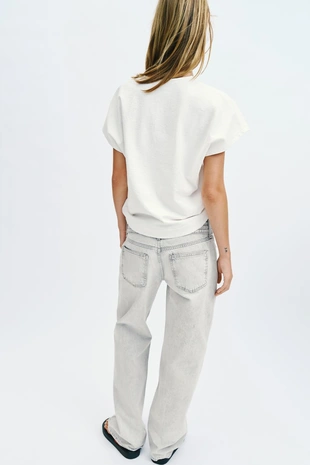 Футболка с V-образным вырезом в стиле рустик- Заказать в России