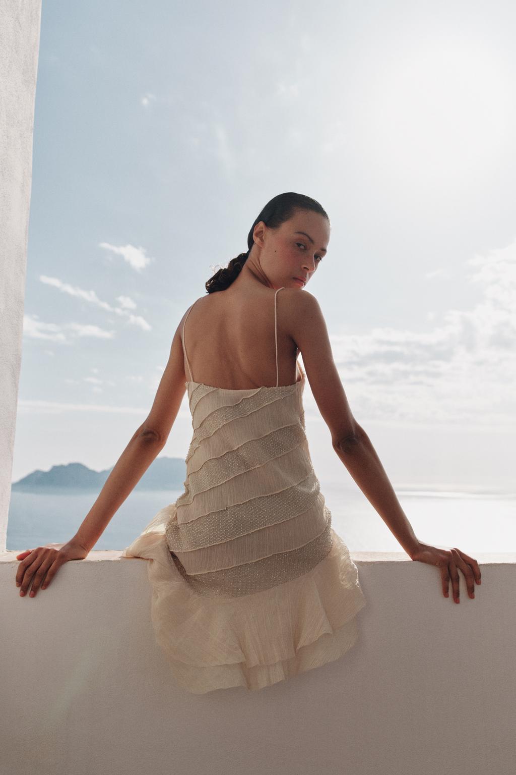 ПЛАТЬЕ-КОМБИНАЦИЯ С БУСИНАМИ