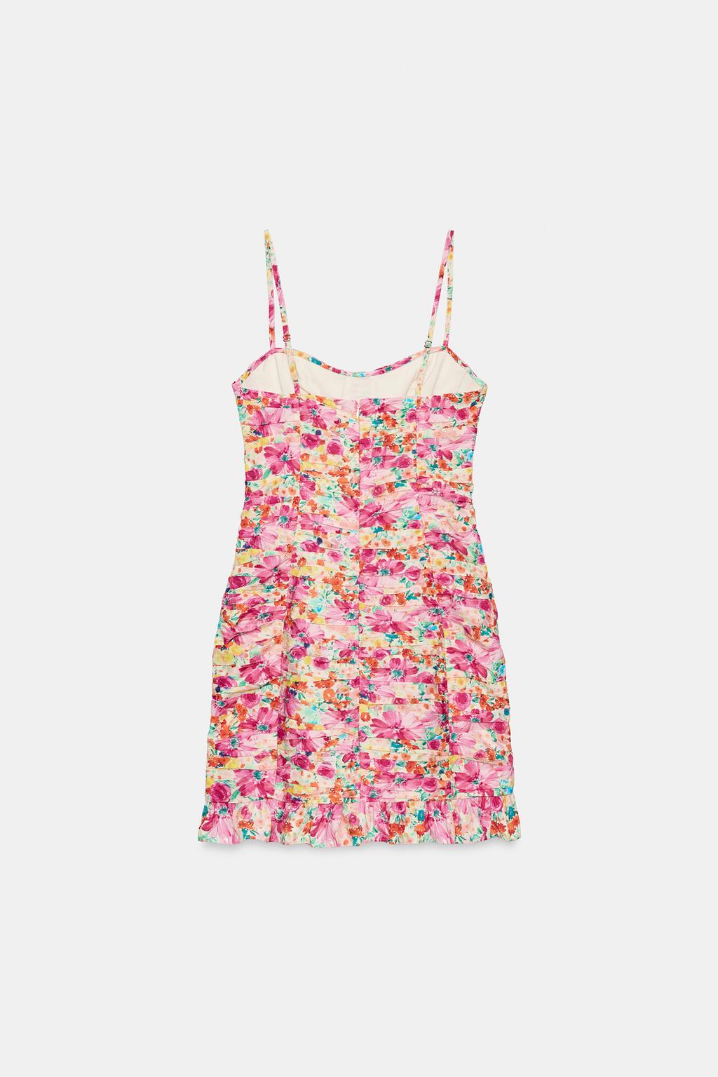 МИНИ-ПЛАТЬЕ СО СБОРКАМИ И ЦВЕТОЧНЫМ ПРИНТОМ