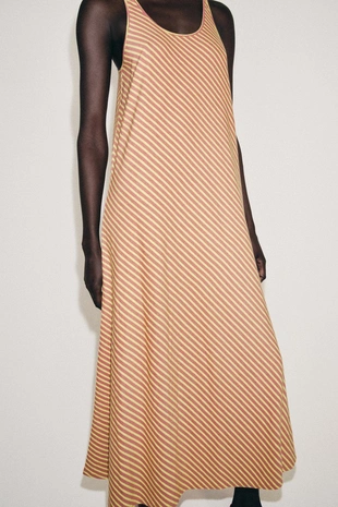 Длинное платье в полоску- Заказать в России
