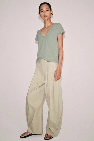 Хлопковая футболка с короткими рукавами