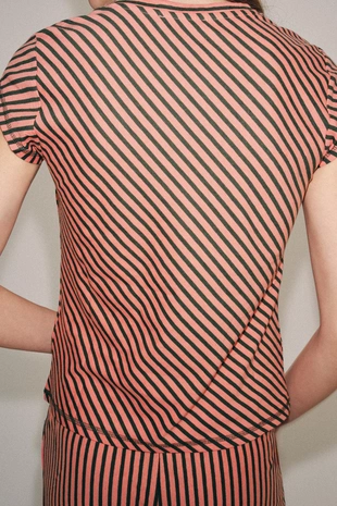 Футболка в полоску из смесового льна- Заказать в России