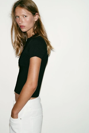 Трикотажный топ с асимметричной застежкой- Заказать в России