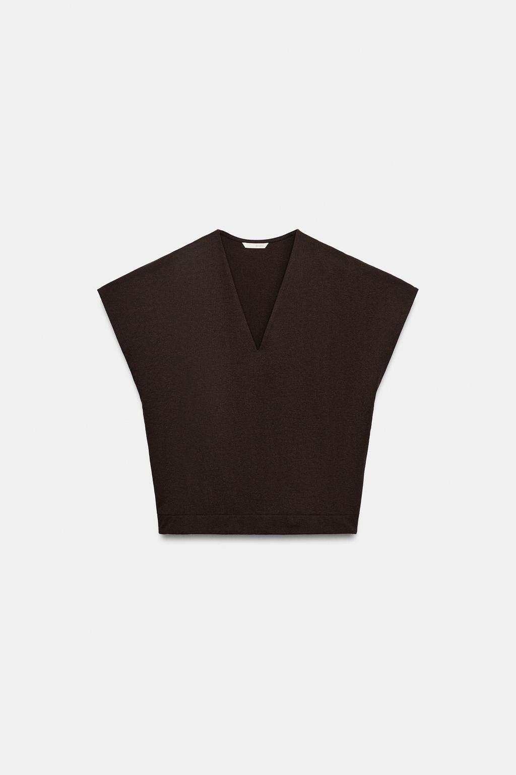 ФУТБОЛКА С V-ОБРАЗНЫМ ВЫРЕЗОМ В СТИЛЕ РУСТИК