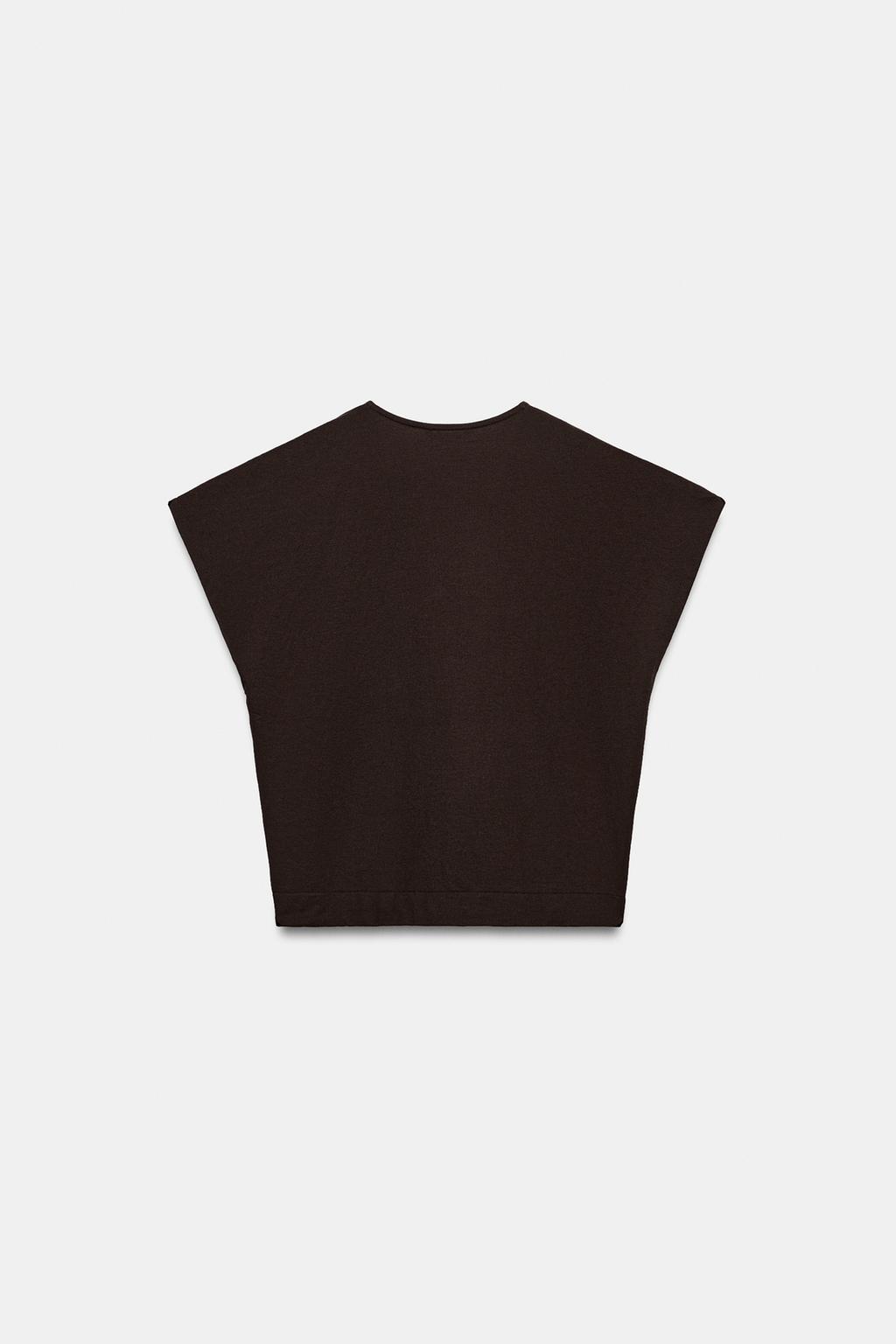 ФУТБОЛКА С V-ОБРАЗНЫМ ВЫРЕЗОМ В СТИЛЕ РУСТИК