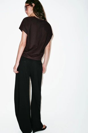 Футболка с V-образным вырезом в стиле рустик- Заказать в России