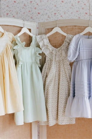 Платье с цветочным принтом и воланами- Заказать в России