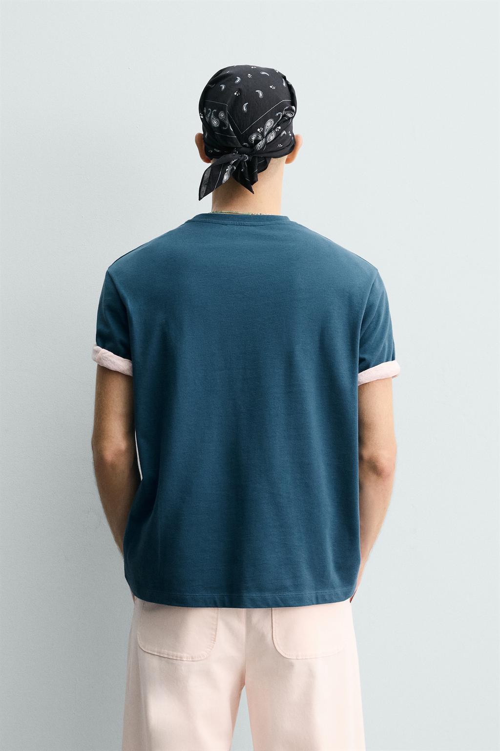 ФУТБОЛКА С ПРИНТОМ И ЭФФЕКТОМ ПОТЕРТОСТИ