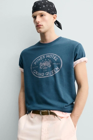 Футболка с принтом и эффектом потертости- Заказать в России