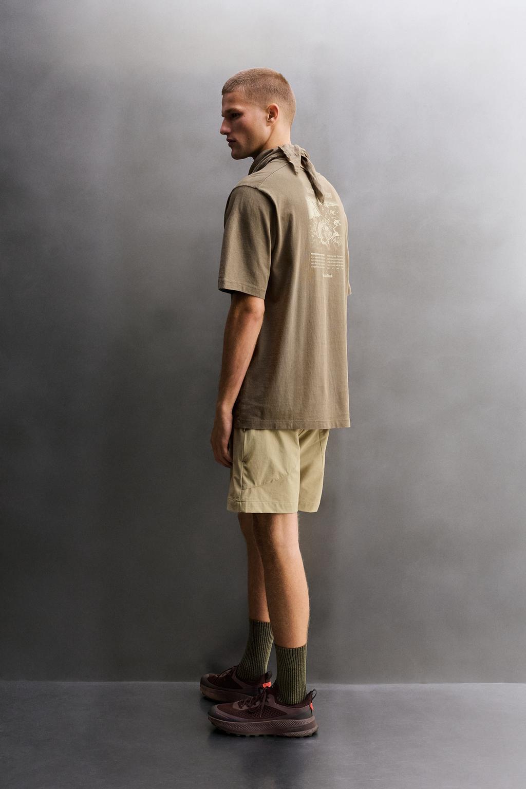 ФУТБОЛКА REGULAR FIT С ПРИНТОМ