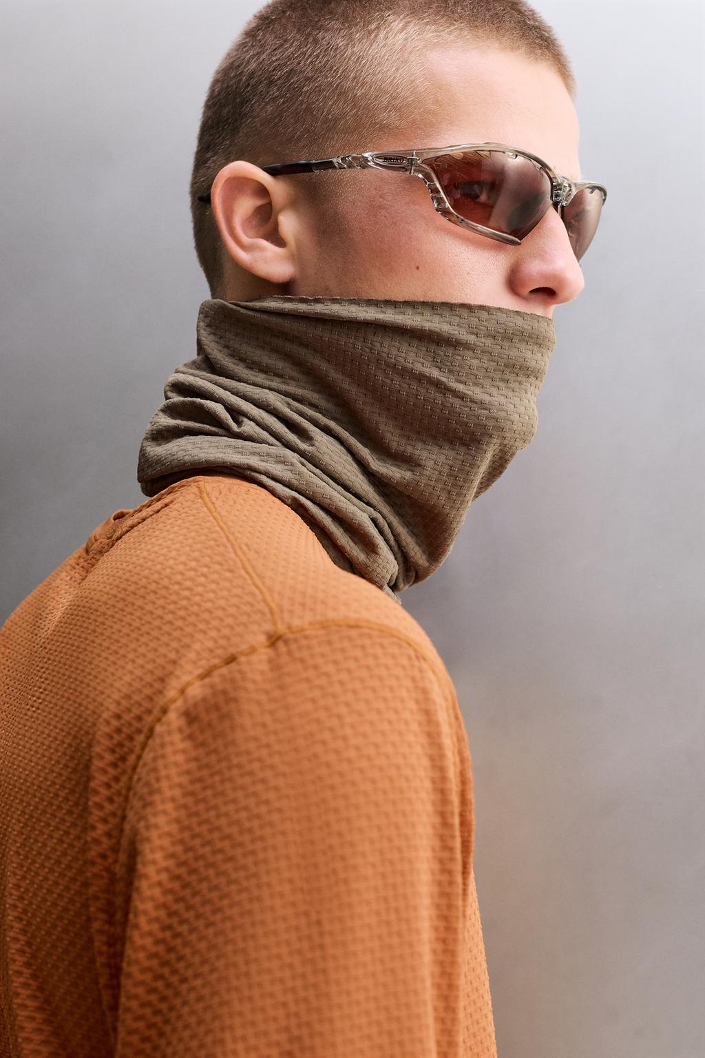 СНУД ИЗ РЕЛЬЕФНОЙ ТКАНИ