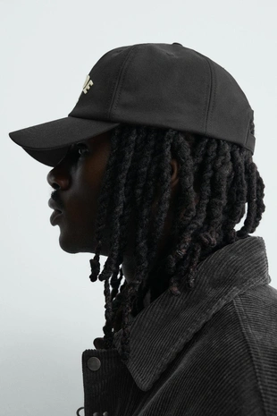 Кепка с вышитой надписью- Заказать в России