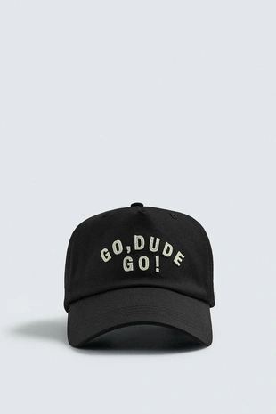 Кепка с вышитой надписью- Заказать в России