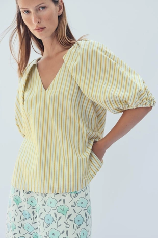 Блузка с полосками и объемными рукавами limited edition- Заказать в России