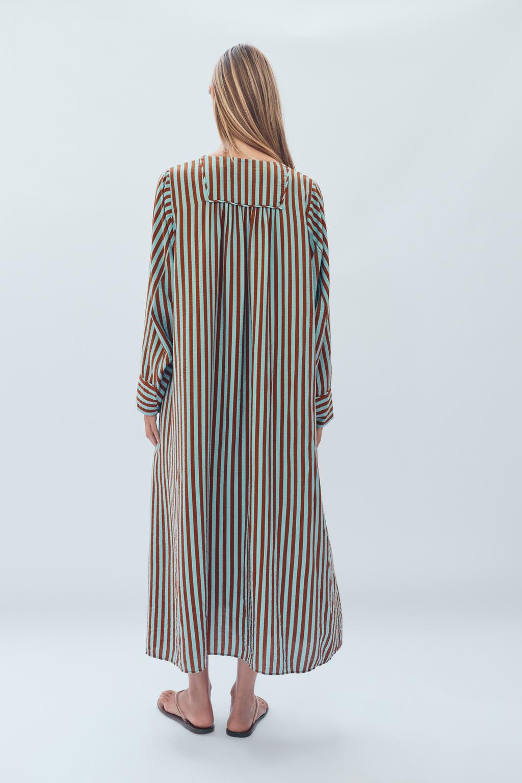 Платье-кафтан в полоску из лимитированной коллекции