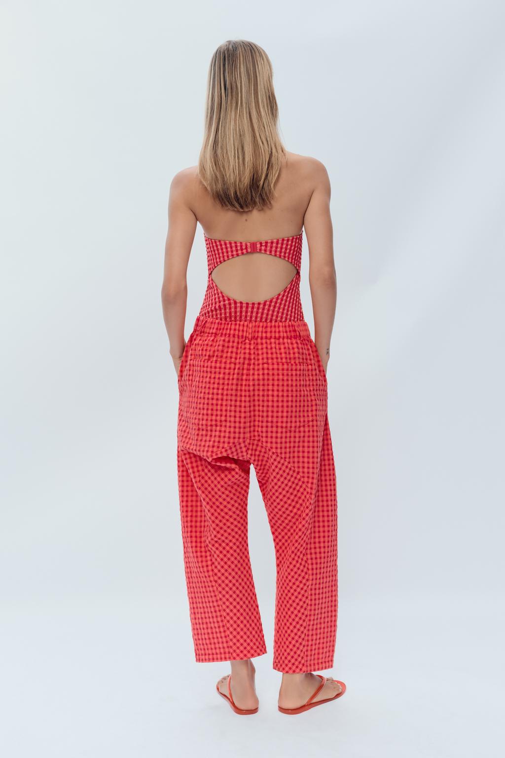 Брюки в клетку limited edition carrot fit