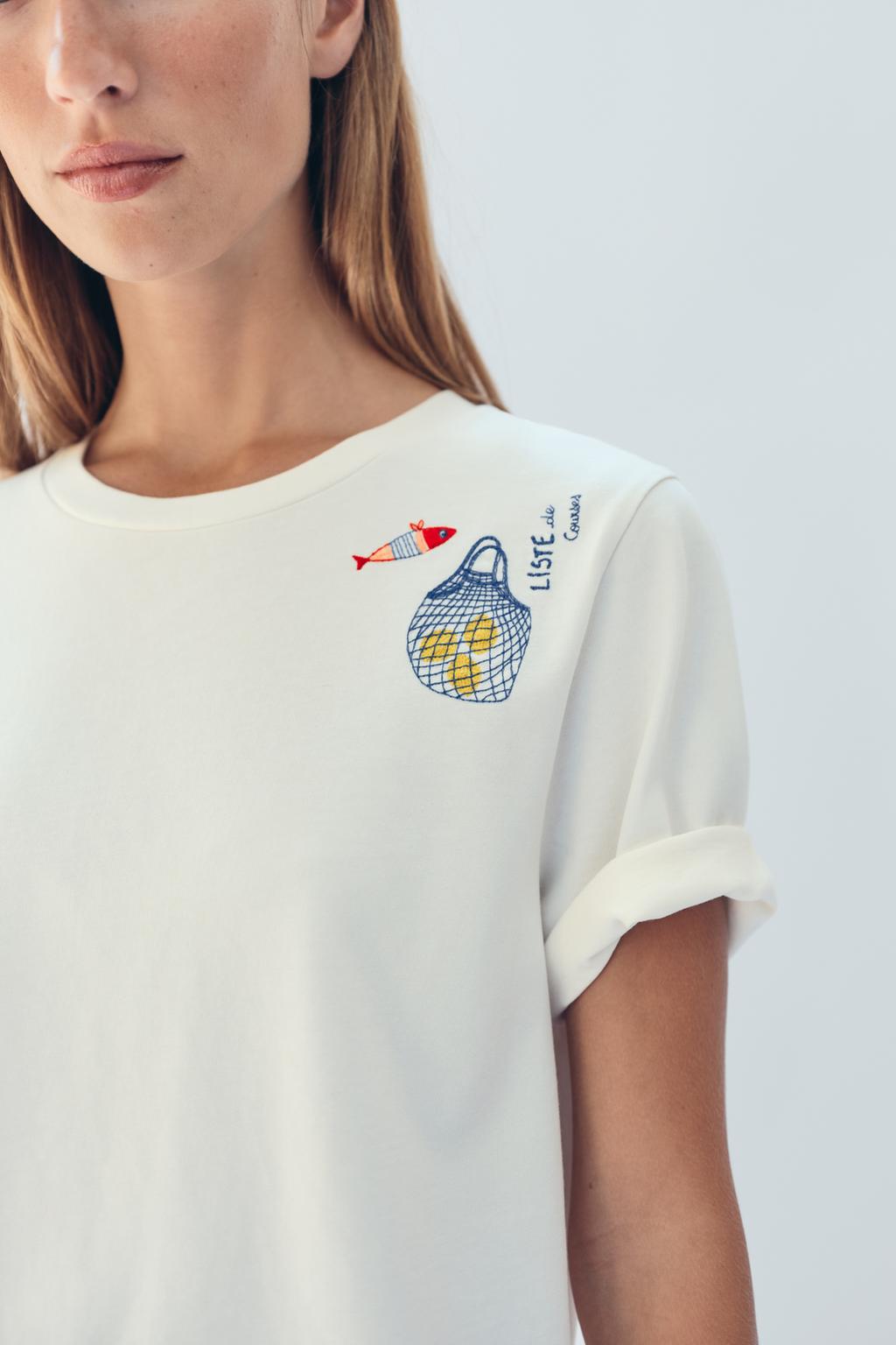 Футболка с вышивкой limited edition на передней панели