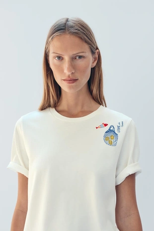 Футболка с вышивкой limited edition на передней панели- Заказать в России