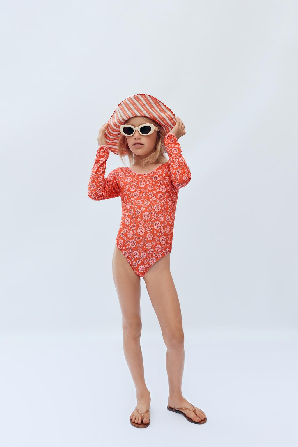 Шляпа с цветочным и полосатым принтом, 2-14 лет, limited edition