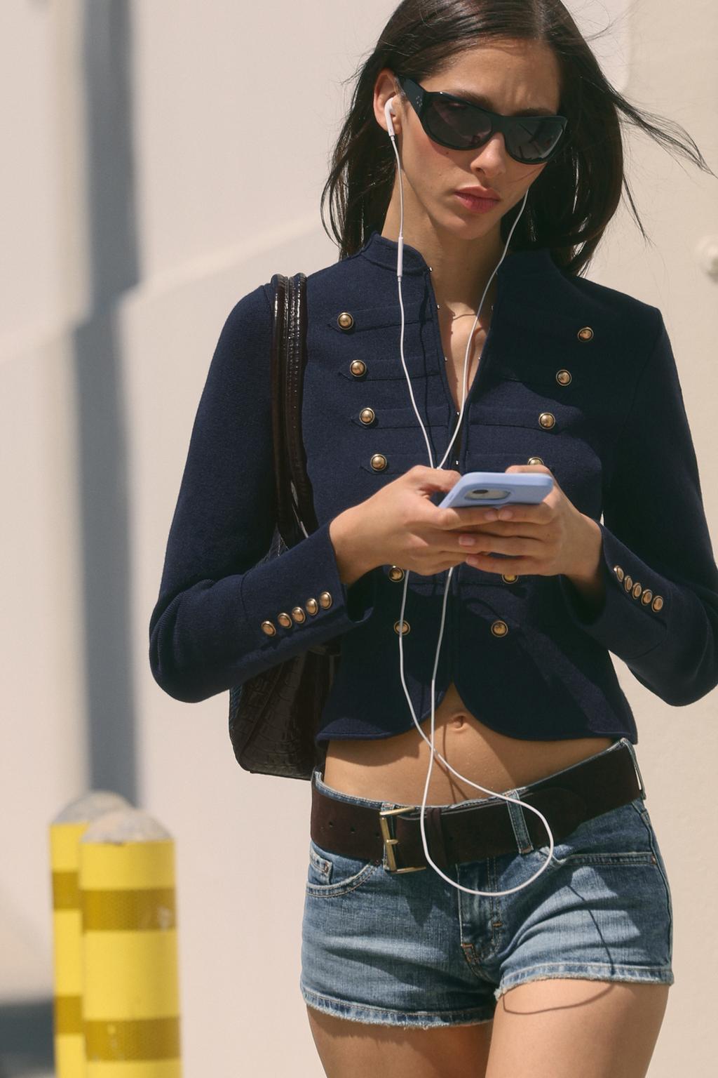 КАРДИГАН С ПУГОВИЦАМИ